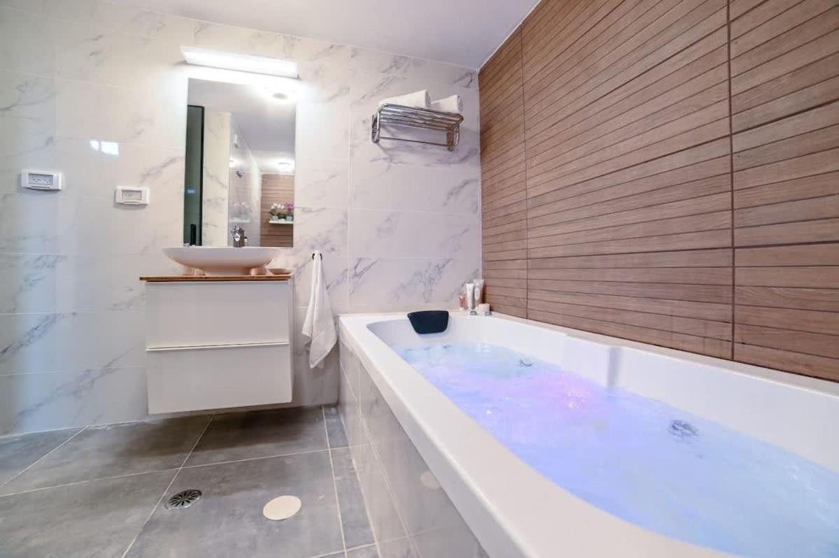 Loft Hagalil Apartman Tiberias Kültér fotó